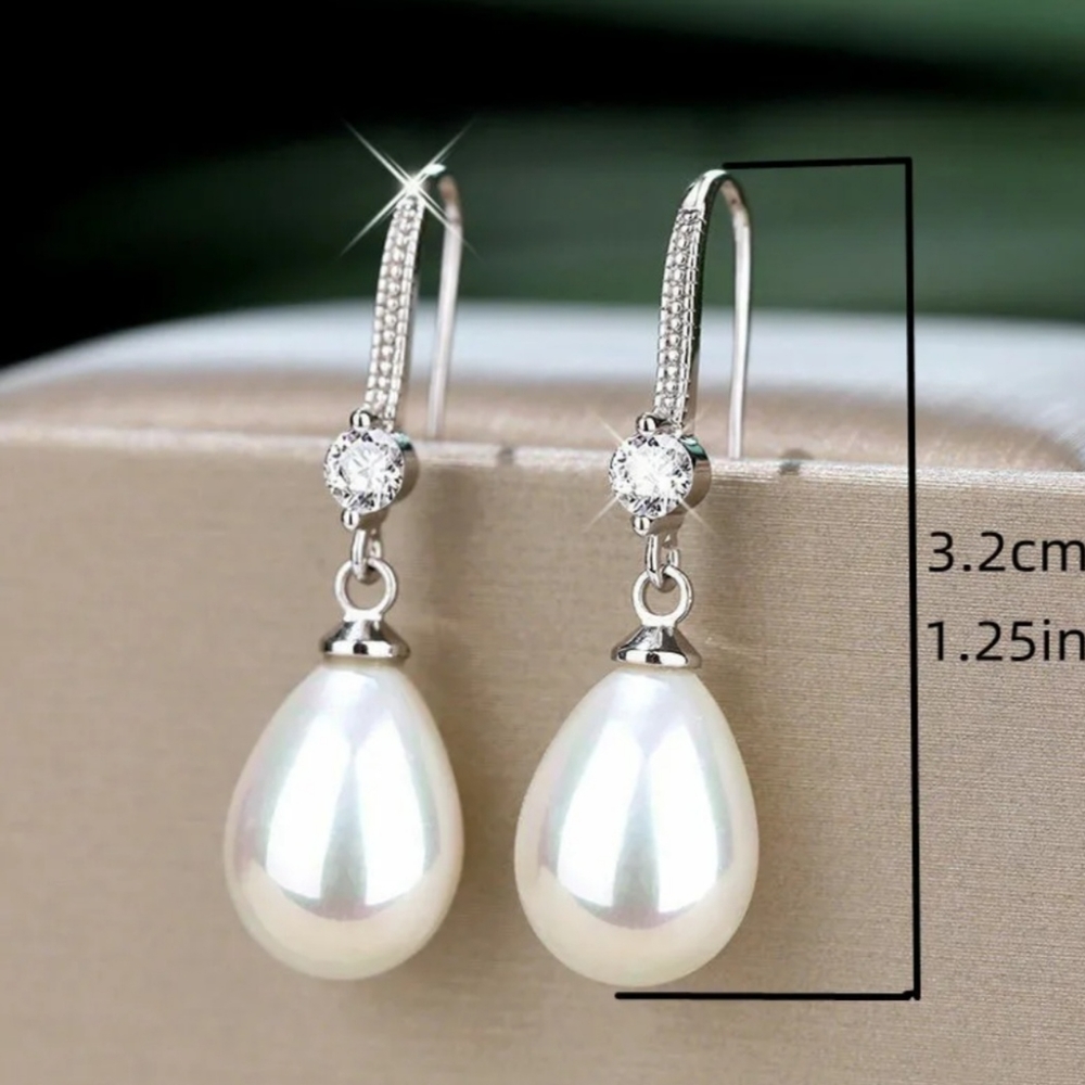 Simulated pearl water drop earrings. Beautiful.NWT. Fast Ship. - Picture 3 of 3